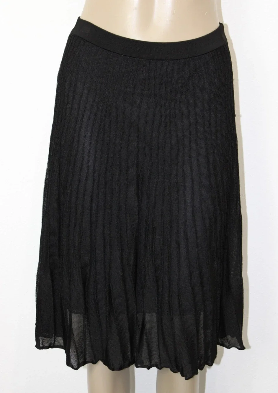 MISSONI Women's Pleated Black Knit Lined Full Skirt Size M *FLAWS*